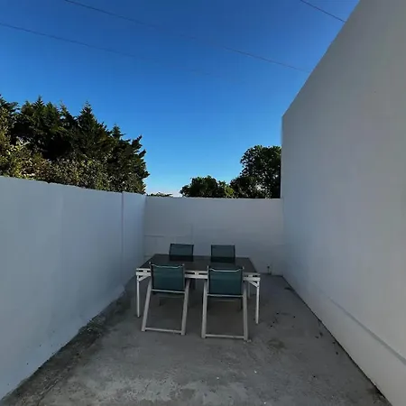 Charmante Maison A Avec Jardin Privatif Lagord