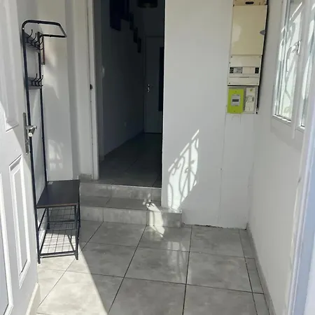 Charmante Maison A Avec Jardin Privatif Ferienhaus *