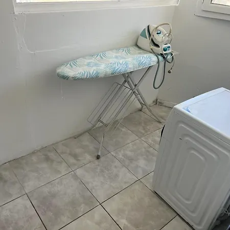 Charmante Maison A Avec Jardin Privatif Ferienhaus Lagord