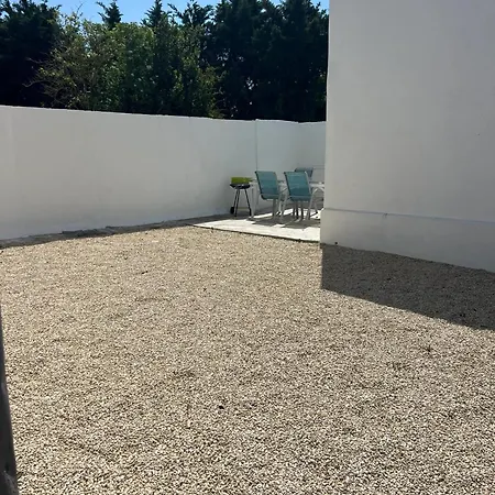 Charmante Maison A Avec Jardin Privatif * Lagord